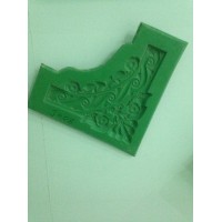 fiber glass beading mould--used to make plaster beadings (beautiful building materials)